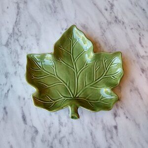 HARVEST GREEN MAPLE LEAF CERAMIC SALAD DESSERT APPETIZER PLATE